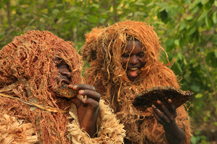 Merchant-and-Makers-Honey-Gathering-19-Adamawa-Plateau-Cameroon