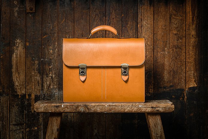 Merchant-and-Makers-Bole-Tannery-Spruce-Bark-Leather-Goods-25-Single-Minister-Briefcase