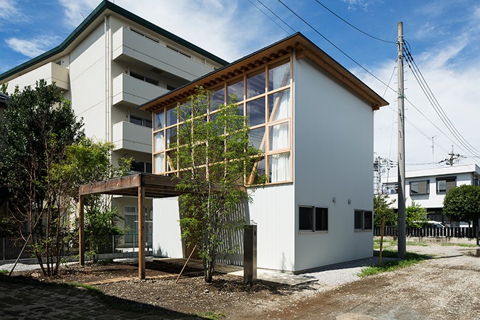 Merchant-and-Makers-Japanese-Architecture-4-Module-Grid-House-exterior
