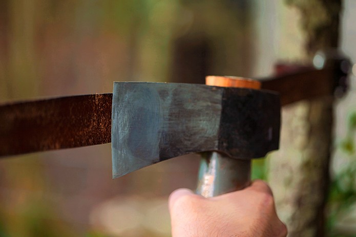 merchant-and-makers-how-to-care-for-your-axe-7-sharpening-with-leather-strop