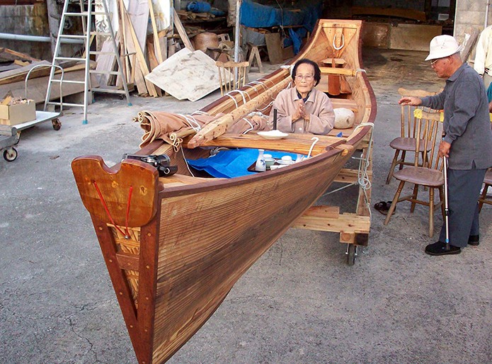 Merchant-and-Makers-Japanese-Boatbuilding-Douglas-Brooks-14-A-yuta-or-shaman-presides-over-the-launching-of-sabani
