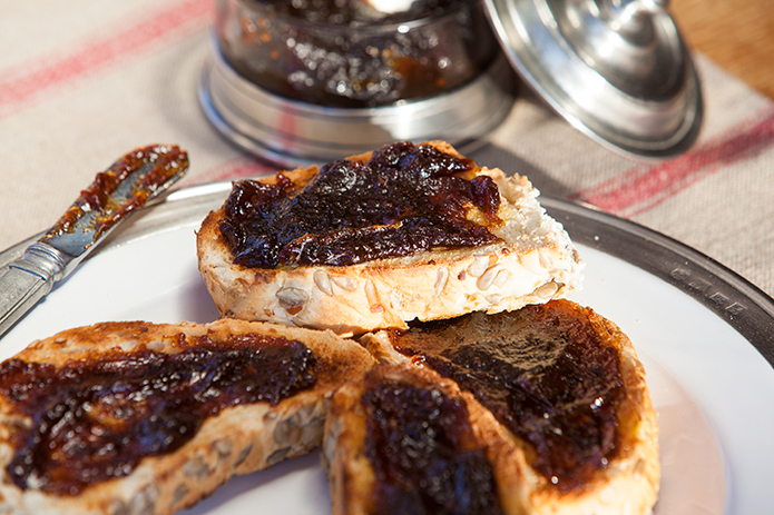 Merchant-and-Makers-Jersey-Black-Butter-2-Black-Butter-on-Toast