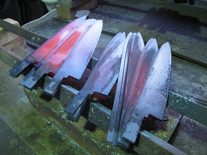 Merchant-and-Makers-Echizen-Japanese-Knives-13