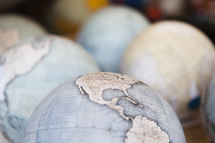 Merchant-and-Makers-Bellerby-and-Co-Globemakers-9--Blue-Mini-Desk-Globe---Photo-credit-Ana-Santl