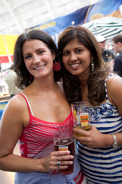 Merchant-and-Makers-History-of-Real-Ale-21-CAMRA-Beer-Festival-2012-women-drinking-beer