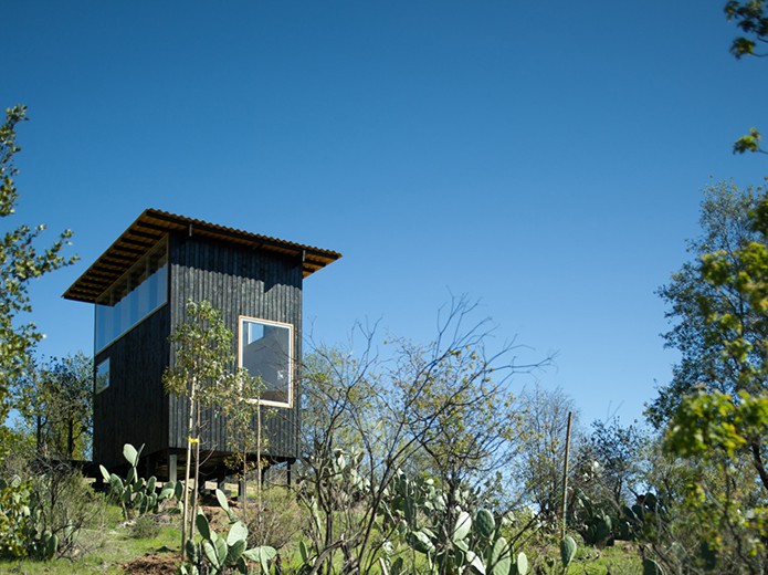 merchant-and-makers-chilean-architecture-16-charred-cabin-i