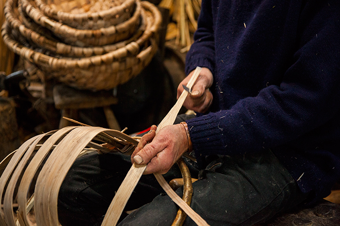Merchant-and-Makers-How-To-Make-A-Cumbrian-Oak-Swill-Basket-32